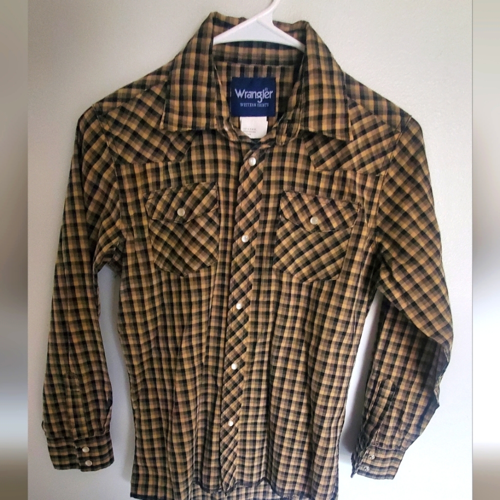 Boys button up Wrangler shirt, plaid 10-12